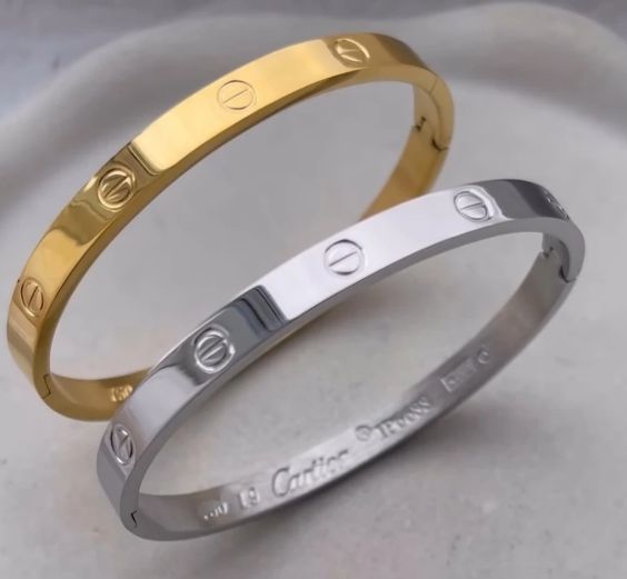 💎 Cartier-Style Silver Stainless Steel Bangle ✨ | Luxury Meets Elegance 💎