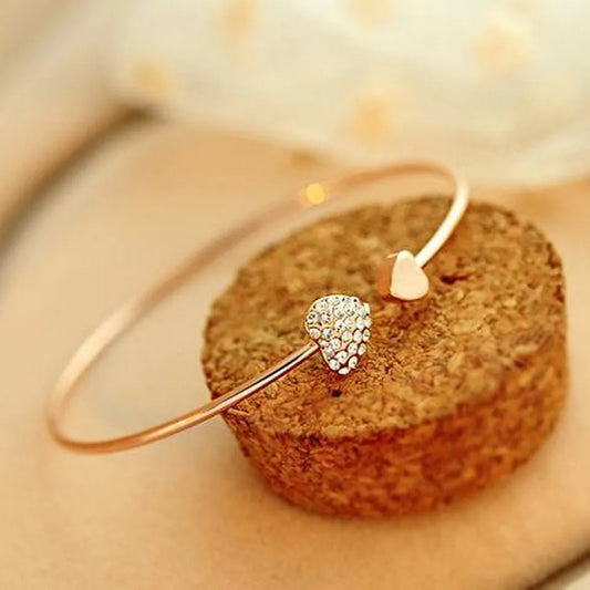 💛 Golden Plated Adjustable Crystal Double Heart Bowknot Bracelet ✨ | Elegant & Romantic Design 💛